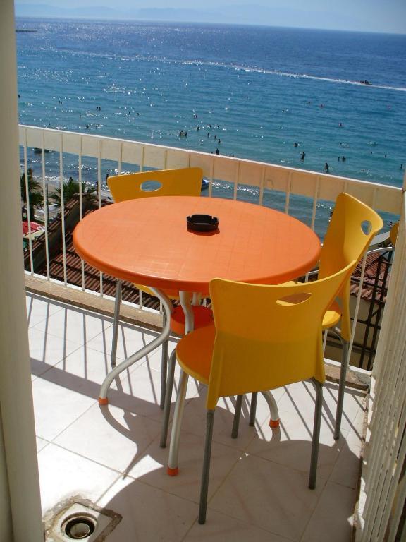 Kibar Apart Pansiyon Kusadası Værelse billede